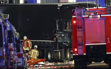Attentato a Berlino, le immagini dei soccorsi 4
