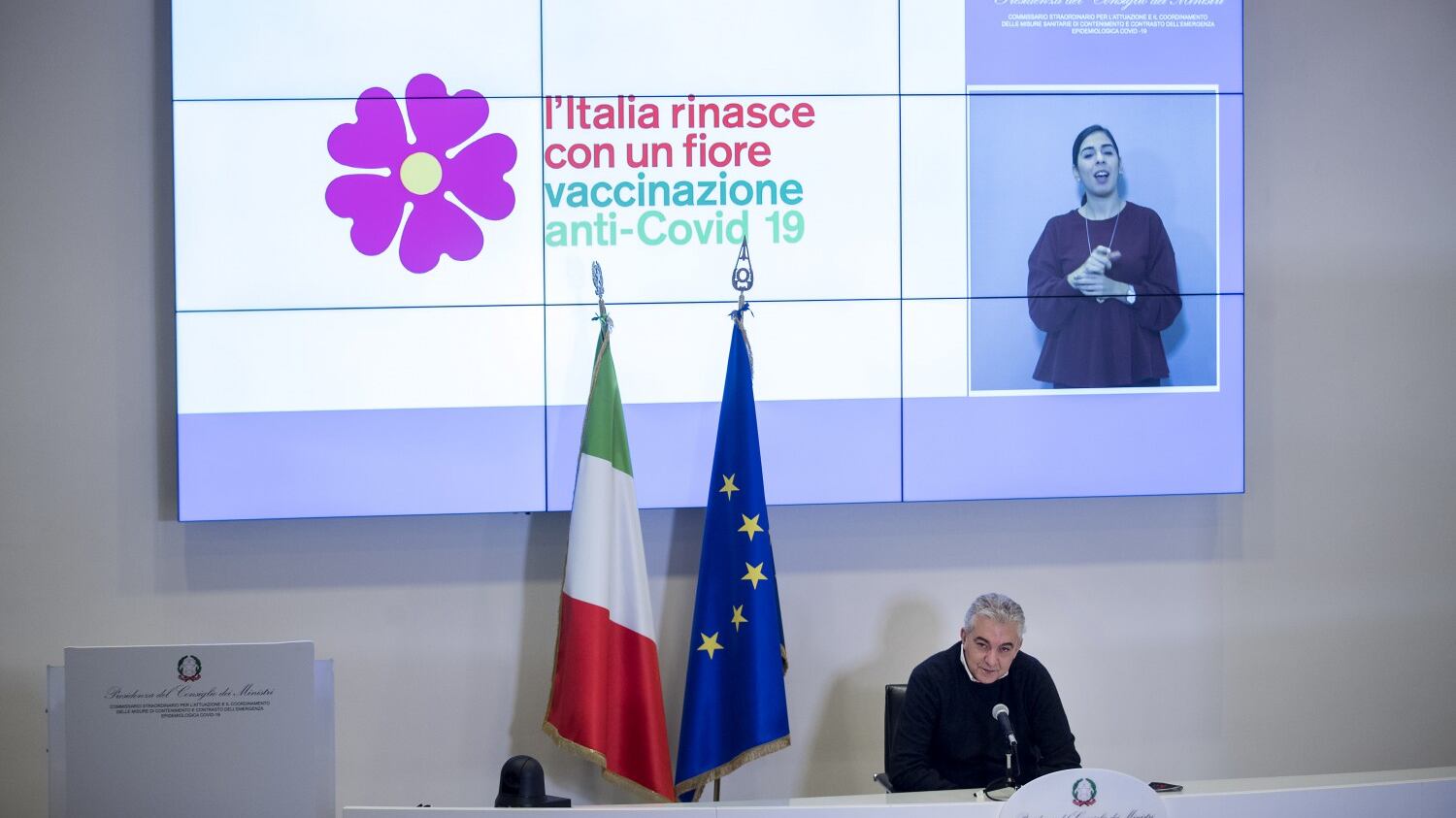 Non (solo) fiori, ma opere fatte bene