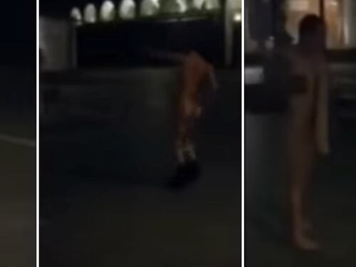 Venezia, lo sfregio dei turisti: ballano nudi davanti alla chiesa