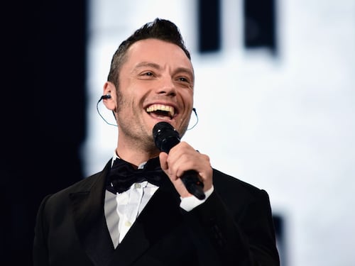 Tiziano Ferro: "Scherzare sulla sessualità è bullismo". Frecciatina a Fedez?