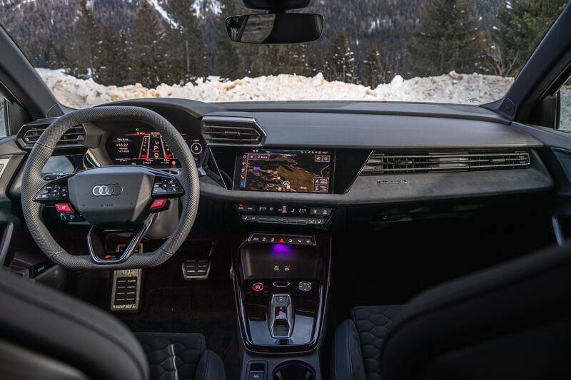 Audi RS3 2025 interni