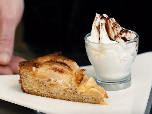 Torta di mele, la tradizione del frutto coltivato in Val Brembana