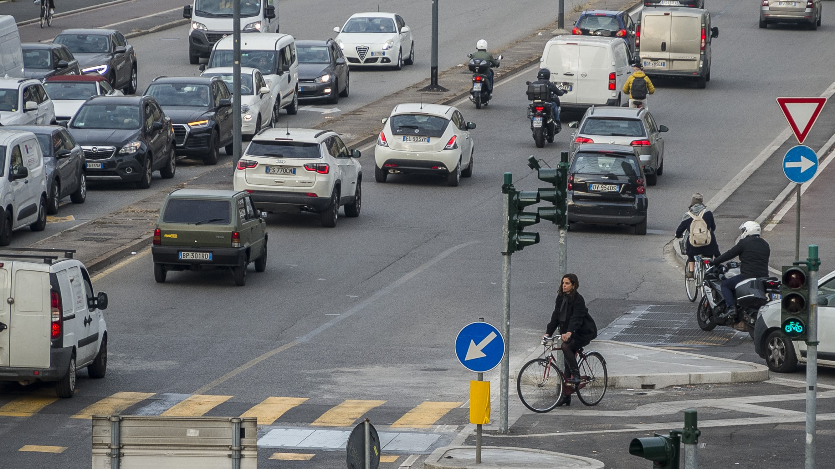 Traffico, si prepara un weekend da bollino rosso: ecco cosa c'è da sapere
