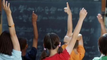 Al "Manzoni" nessun italiano in prima. Salvini: "Tetto agli italiani"