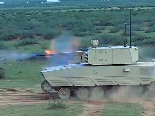 La Cina testa il VU-T10: come funziona il tank robot senza pilota