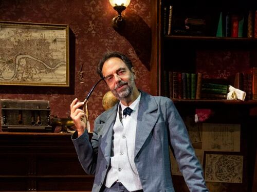 "Sherlock? È ironico. Ma il mistero resta"