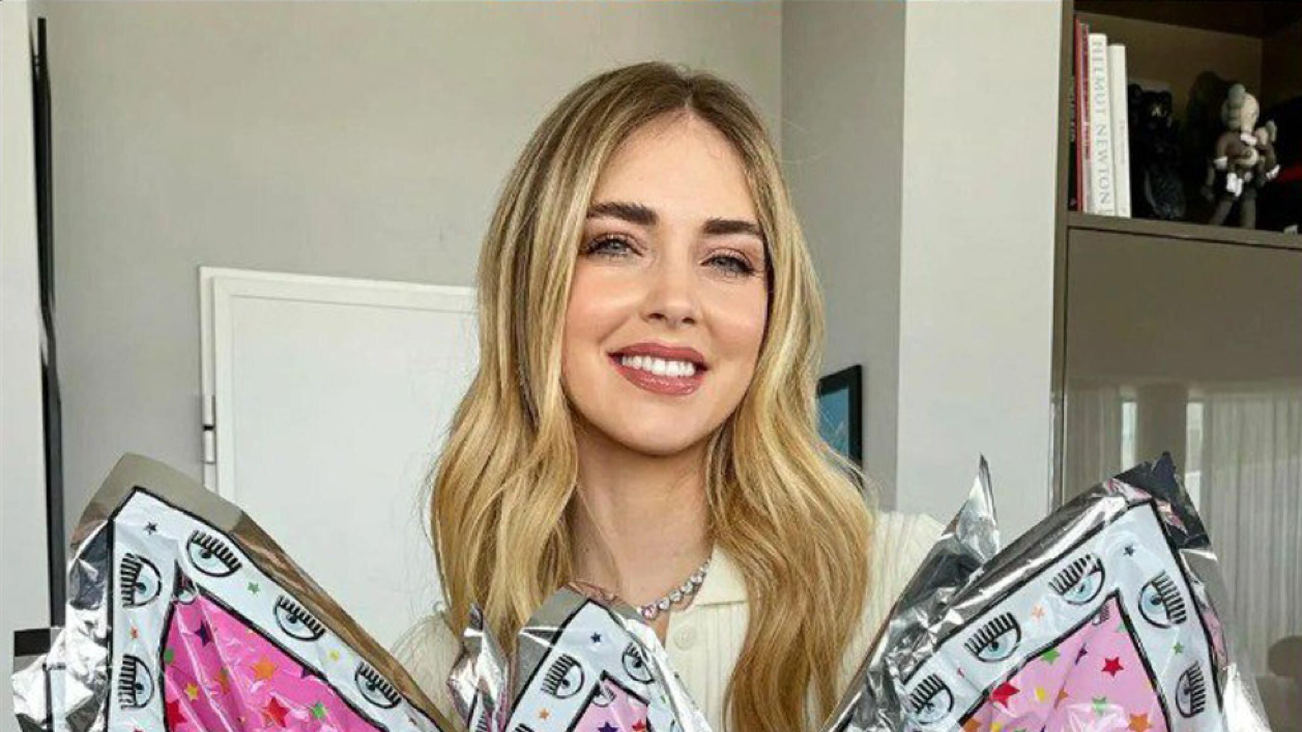 Ferragni va a processo per i pandori e le uova. E si scaglia contro Fedez. "Mi ha tradita per anni"