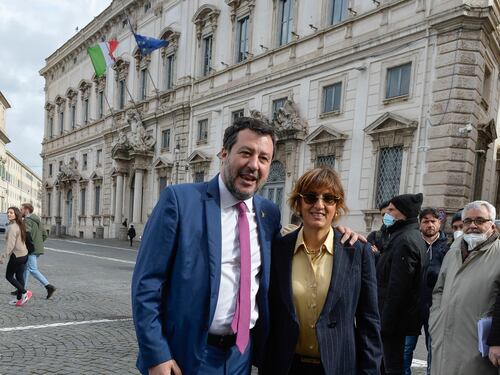 La Consulta boccia il suicidio assistito: "Non tutela la vita". E oggi si decide su droga e giustizia