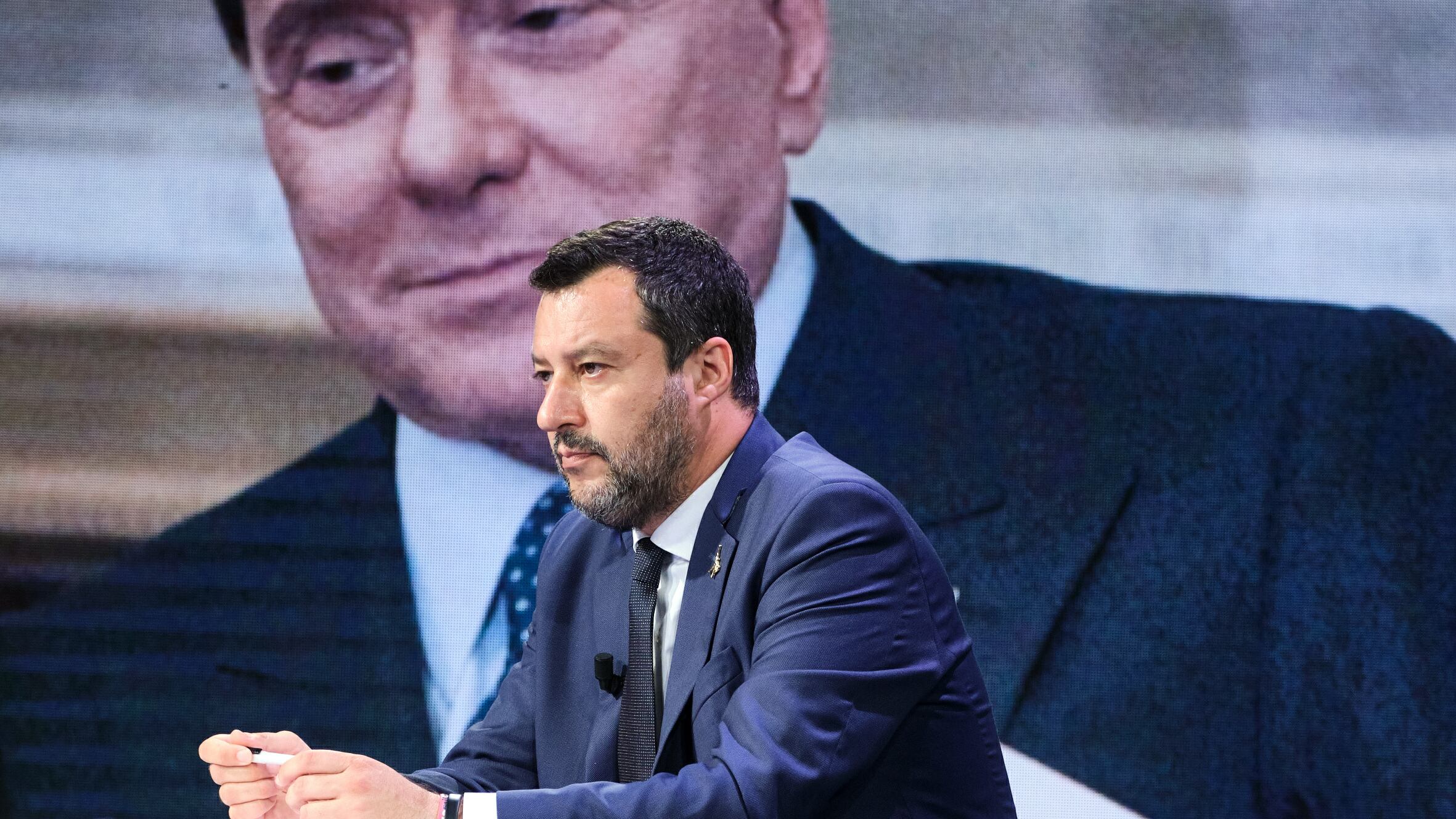 Prove di "partito unico" per le politiche 2023. E Salvini ufficializza il progetto coi leghisti