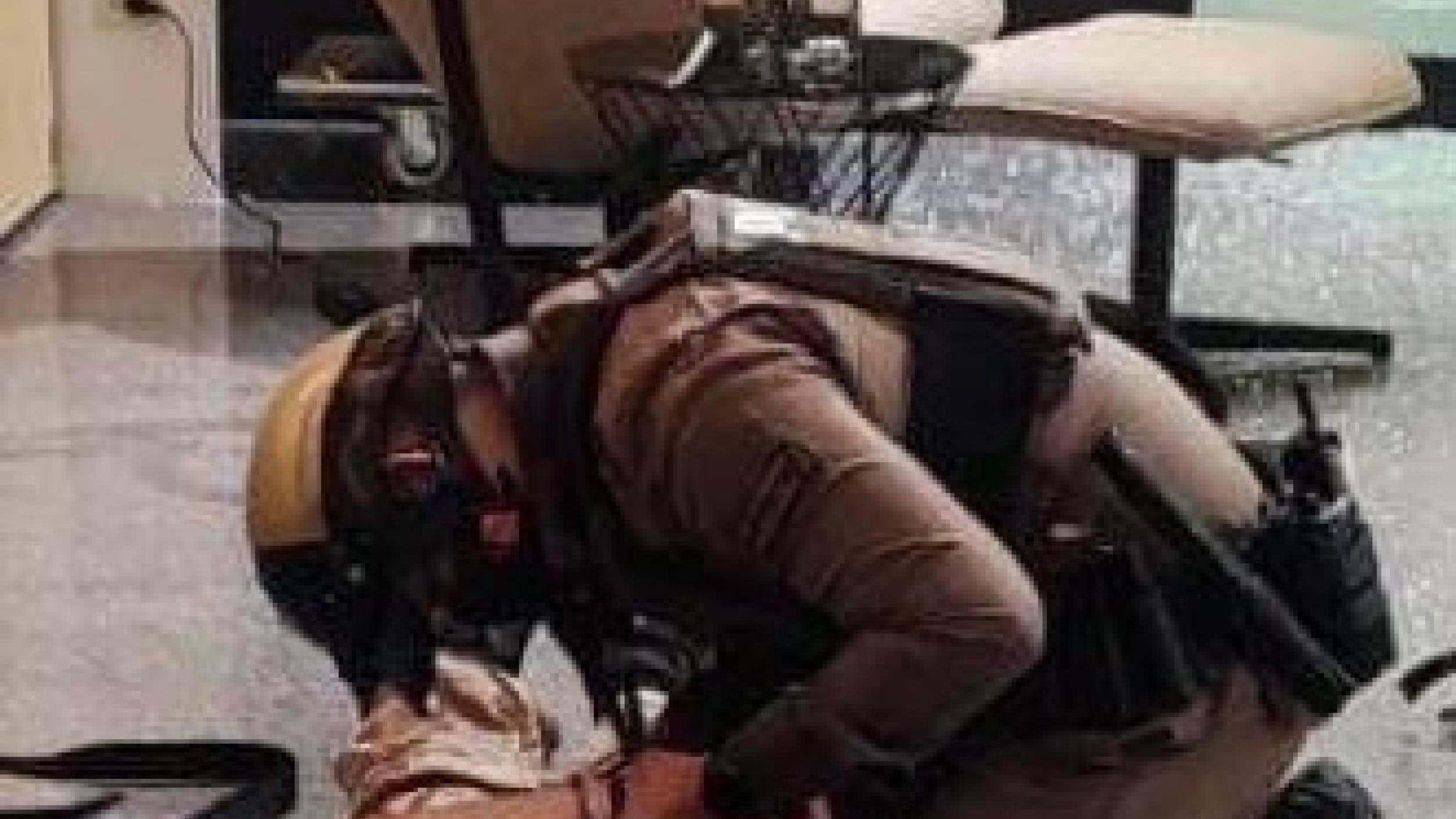 Terrore a Bangkok: 14enne spara e uccide al centro commerciale