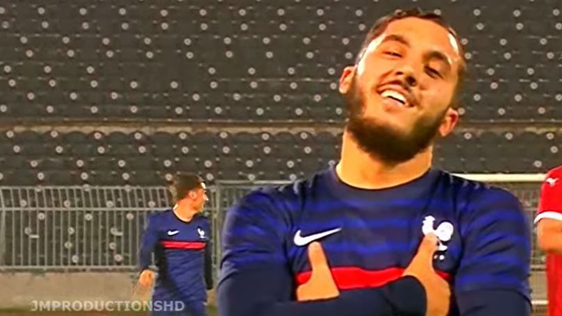 Chi è Rayan Cherki: il calciatore franco-algerino che potrebbe giocare per la Nazionale italiana