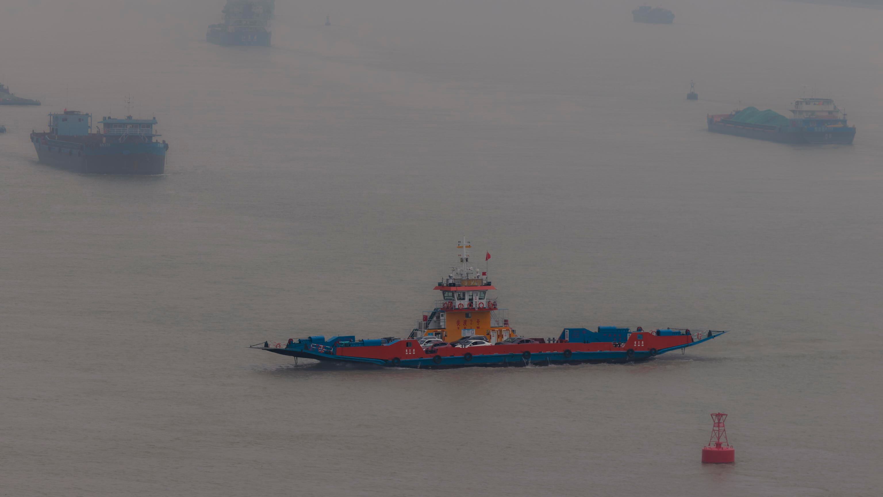 Xi muove la "flotta fantasma": cosa c’è dietro l'espansione invisibile nel Pacifico