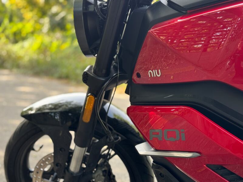 Niu RQi Sport: guarda la gallery della moto elettrica sportiva 10