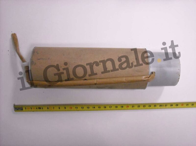 Ecco le bombe artigianali trovate dagli artificieri in Italia 10