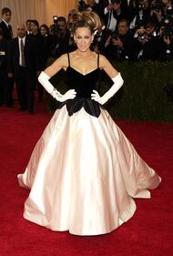Al Met Gala sfila l'eleganza 18