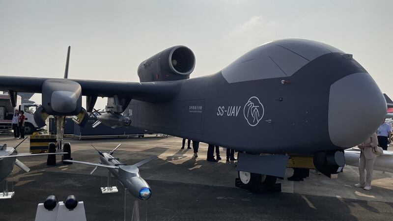 La nave madre dei droni: ecco il Jetank della Cina