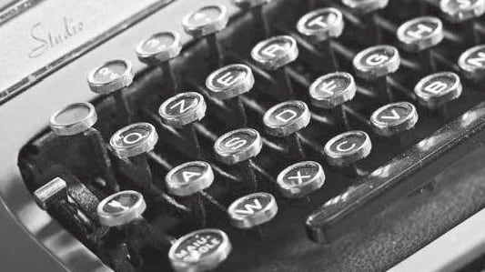 La rivincita della macchina per scrivere passa dagli 007