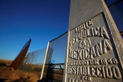Il muro tra gli Stati Uniti e il Messico 20
