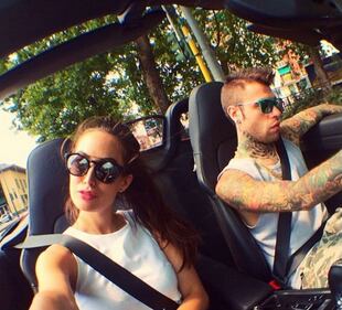 Giulia e Fedez: l'amore viaggia via Instagram 10