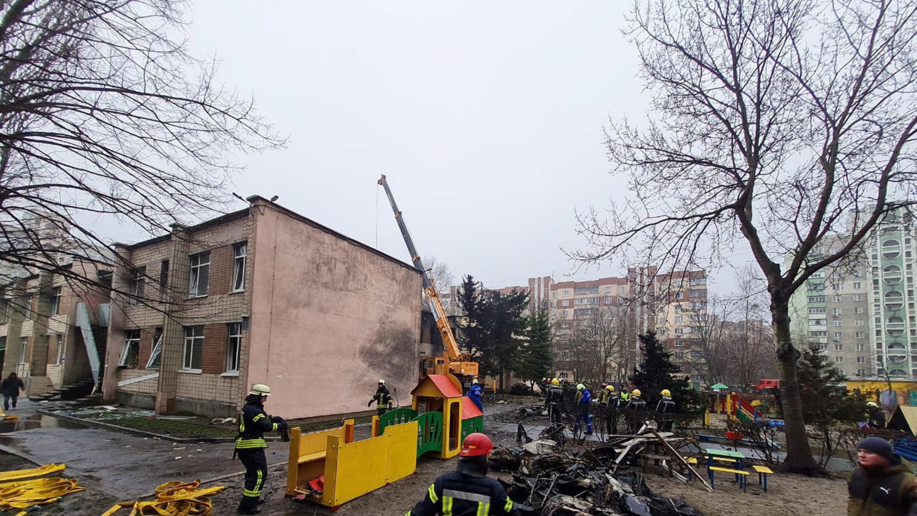 Ucraina, elicottero si schianta sull'asilo: morto ministro dell'Interno