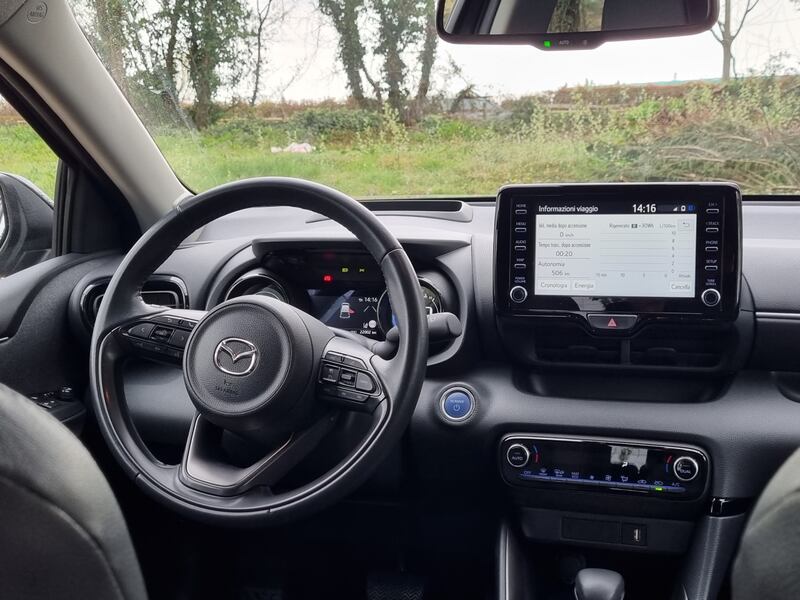 Mazda2 Hybrid prova su strada: guarda le foto 15