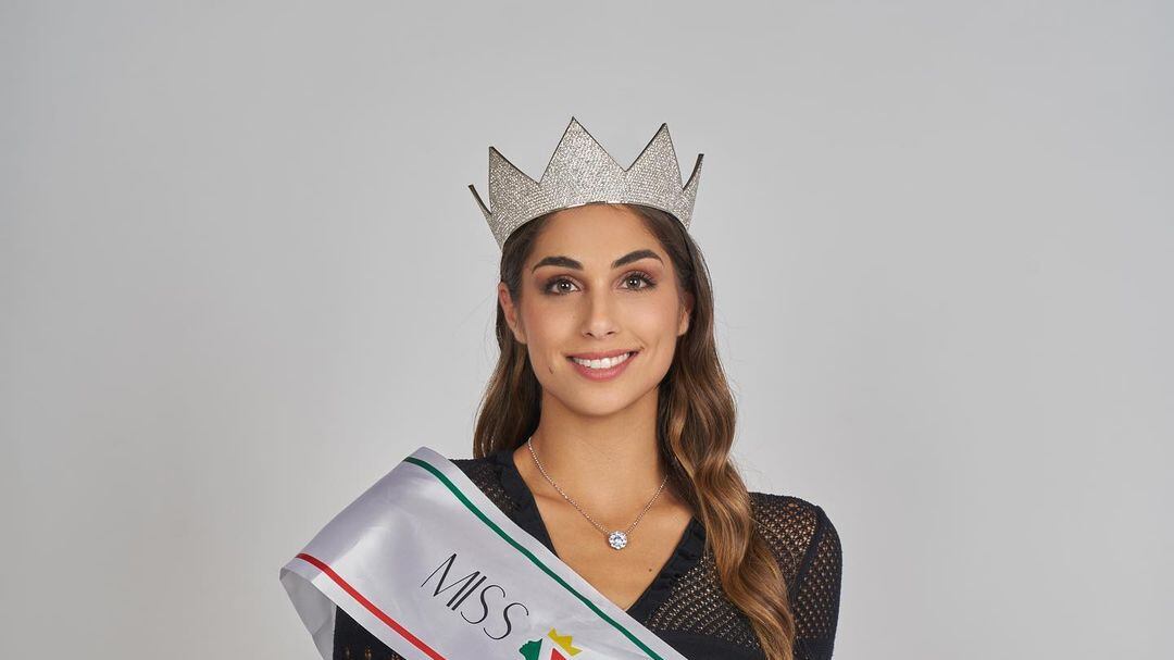 Miss Italia 2024, trionfa la toscana Ofelia Passaponti