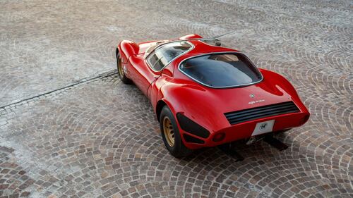 Alfa Romeo 33 Stradale, guarda tutte le foto 8