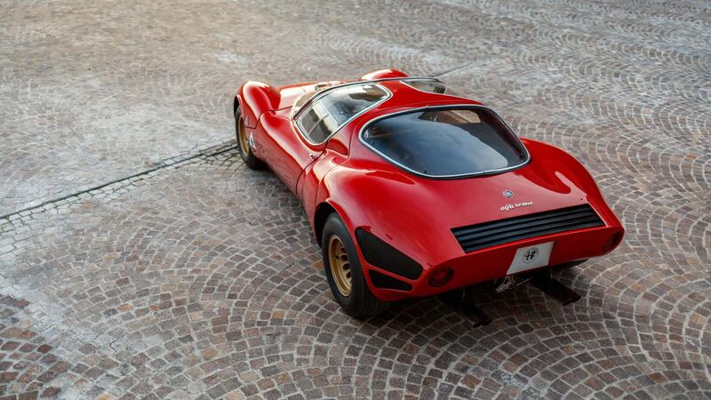 Alfa Romeo 33 Stradale, guarda tutte le foto 8