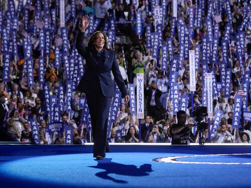 "Sarò presidente di tutti". Ma Kamala Harris divide già