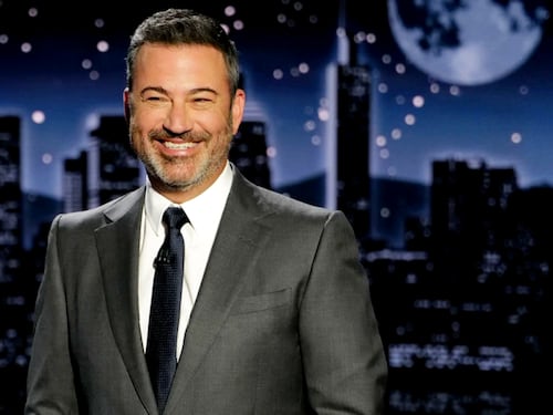 Jimmy Kimmel torna in tv ma due network lo oscurano