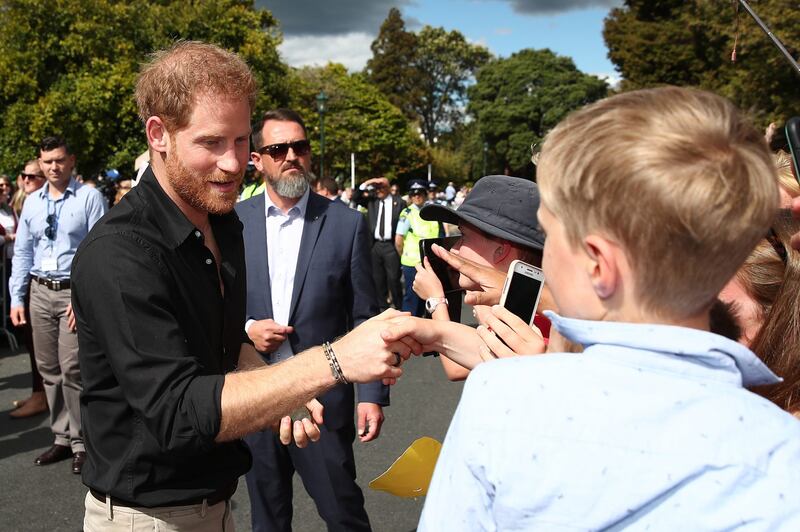 Meghan Markle e il Principe Harry superstar del Royal Tour: foto 5