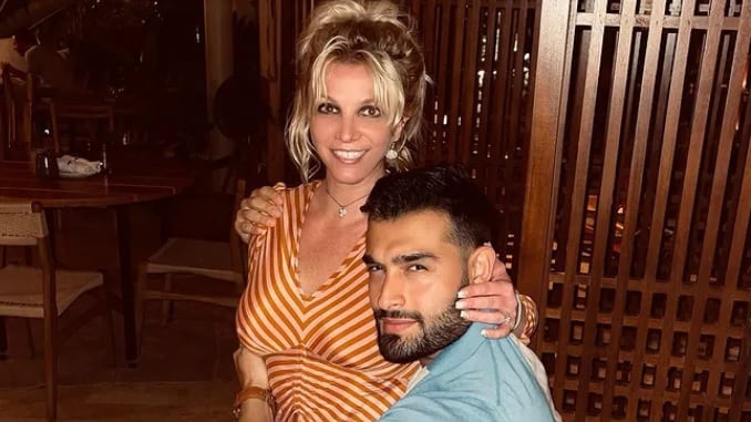 "Sei anni... sono scioccata". Britney Spears rompe il silenzio sul divorzio da Asghari
