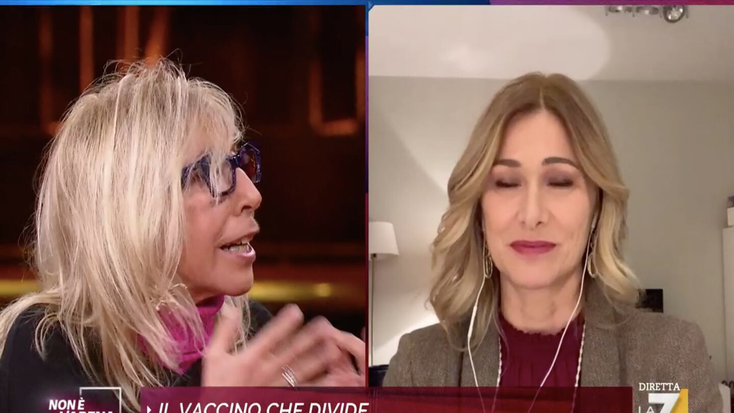 "Questi giochini...", "La querelo". Scatta la rissa in studio