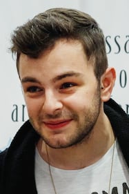 Lorenzo Fragola e la nuova fidanzata Chahrazed Trabelsi 18