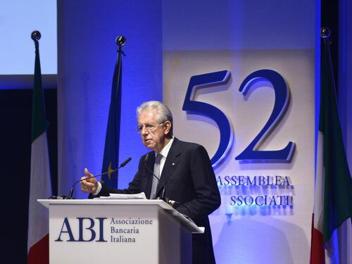 Monti: "L'Italia ha iniziato un percorso di guerra"