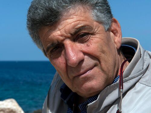 Fra Lampedusa e Doha, il medico eroe che tiene famiglia