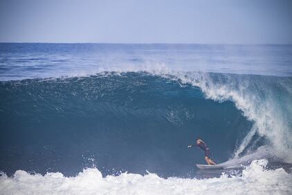 Triple Crown of Surfing, prima grande giornata di surf alle Hawaii 3