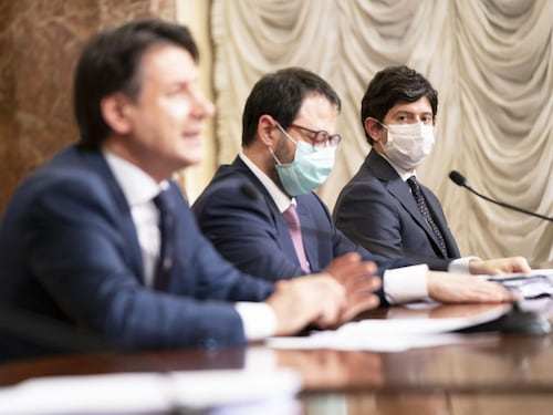 L'ultimo bluff di Conte: il Mes "favore agli altri" ma nessuno lo richiede
