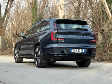 Volvo EX90, la gallery del nuovo SUV elettrico dall'incredibile comfort 1