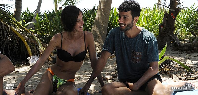 Isola dei Famosi 2016, i momenti più sexy 31