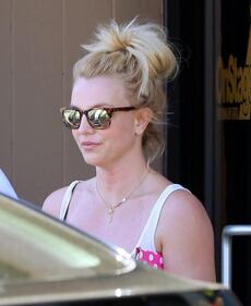 Britney Spears a Beverly Hills 5