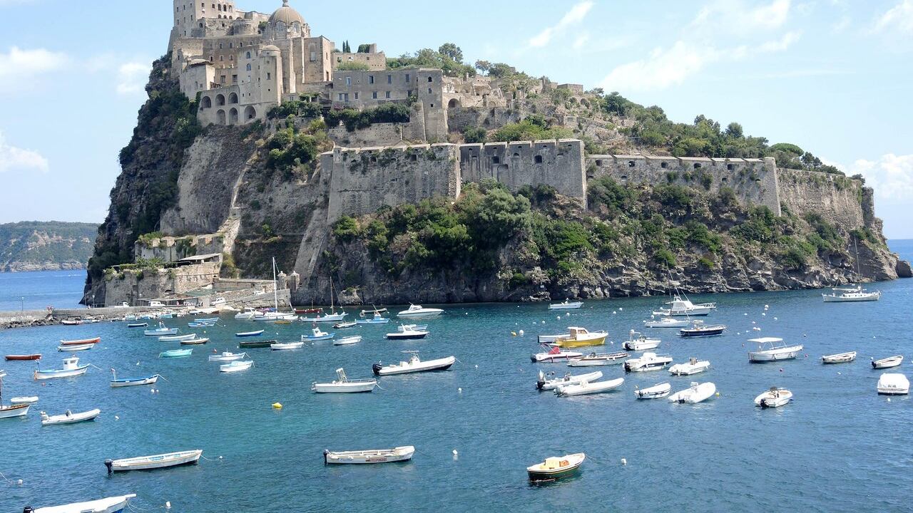 #ThisIsIschia, arriva la campagna per rilanciare l'isola dopo la frana