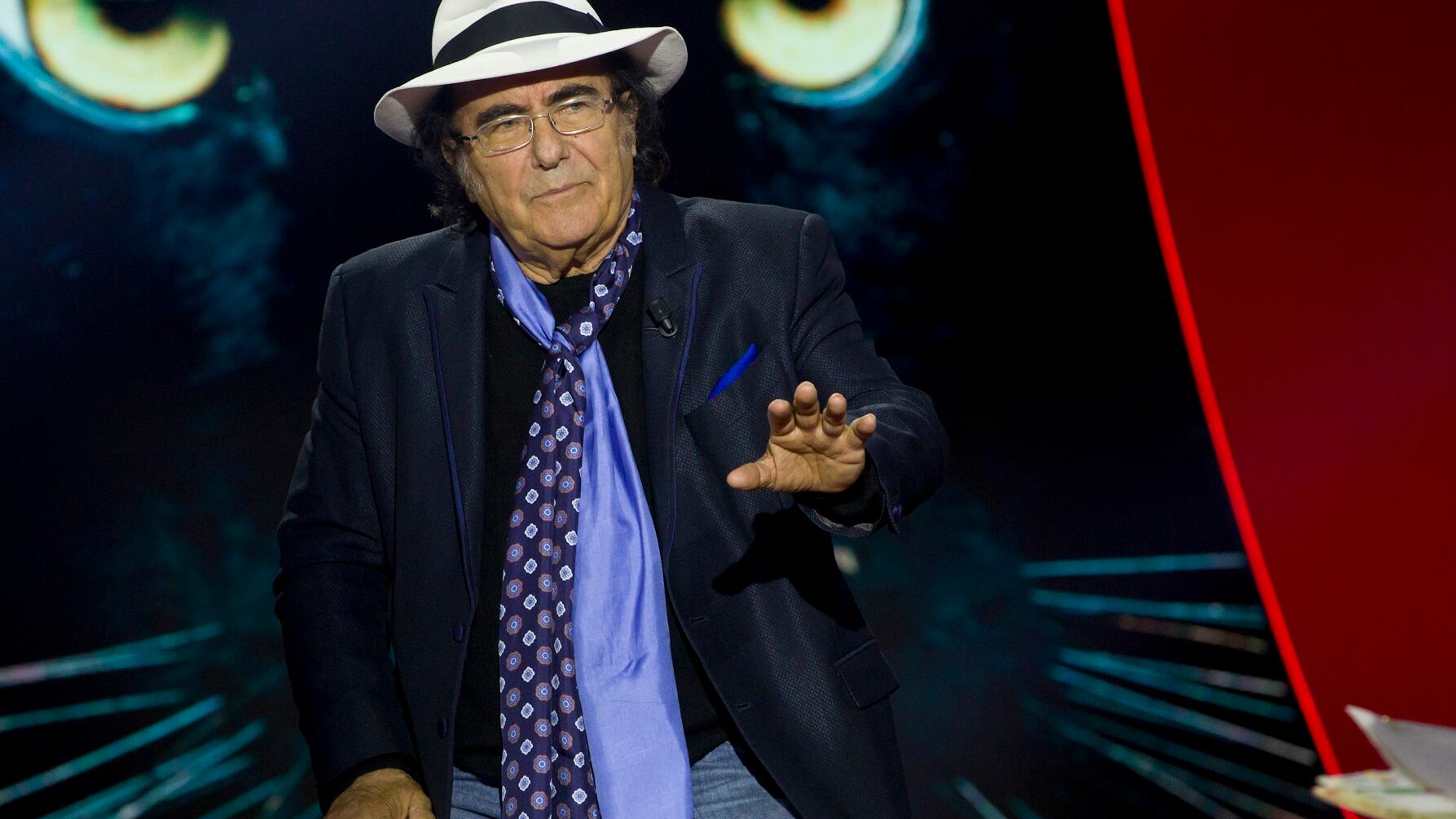 "Al Bano sta morendo", ma è una bufala. Lo sfogo di Carrisi: "Mi ha chiamato anche Sophia Loren"