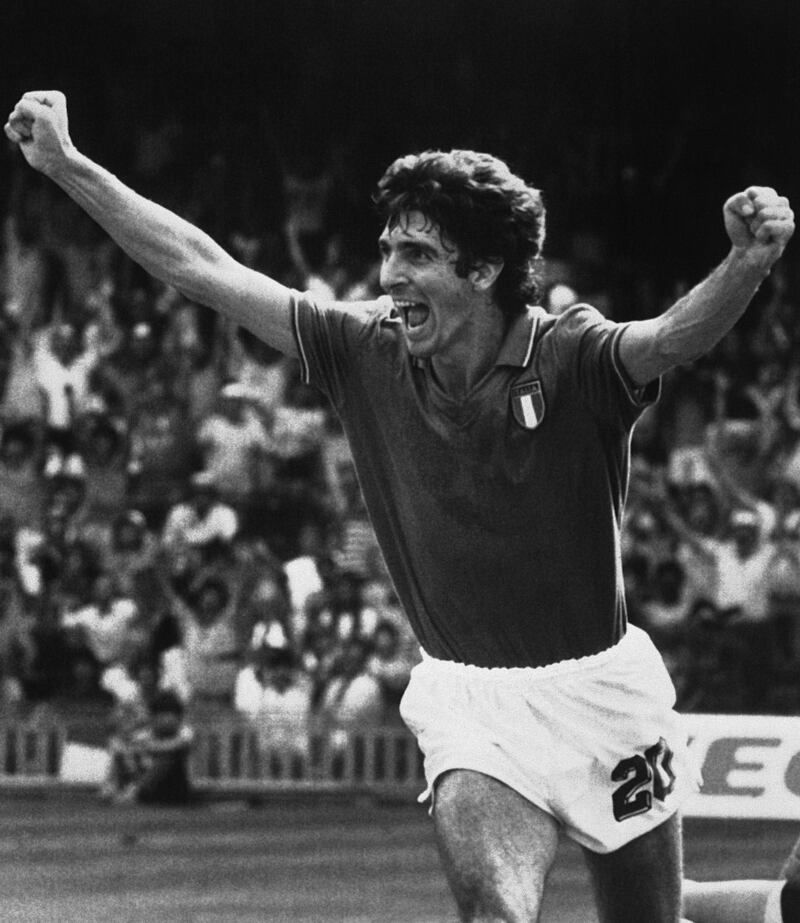 Le immagini più belle di Paolo Rossi: l'uomo che portò l'Italia sul tetto del mondo 13
