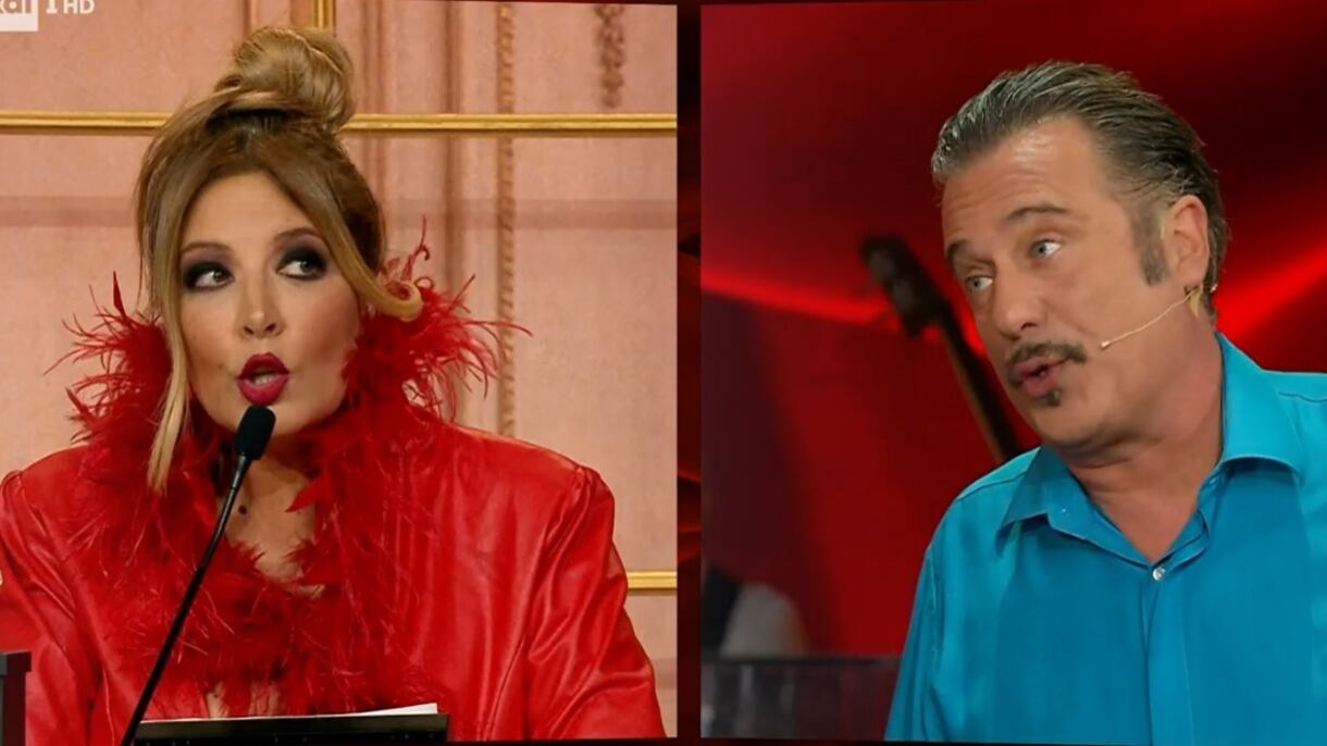 "Mi ha chiamato", "Mi ritiro". Duro scontro tra Selvaggia Lucarelli e Dario Cassini a Ballando