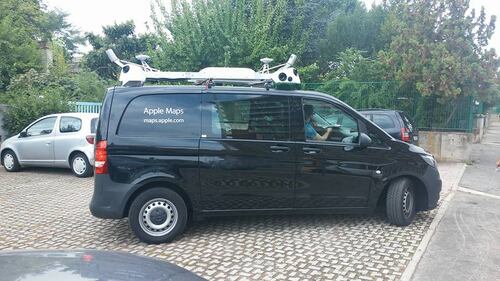 Avvistata la Apple car a Roma 2