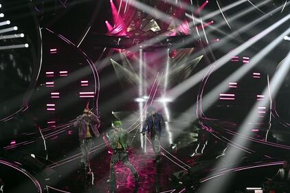 Sanremo 2024: ecco il look della finalissima del Festival dei La Sad 14