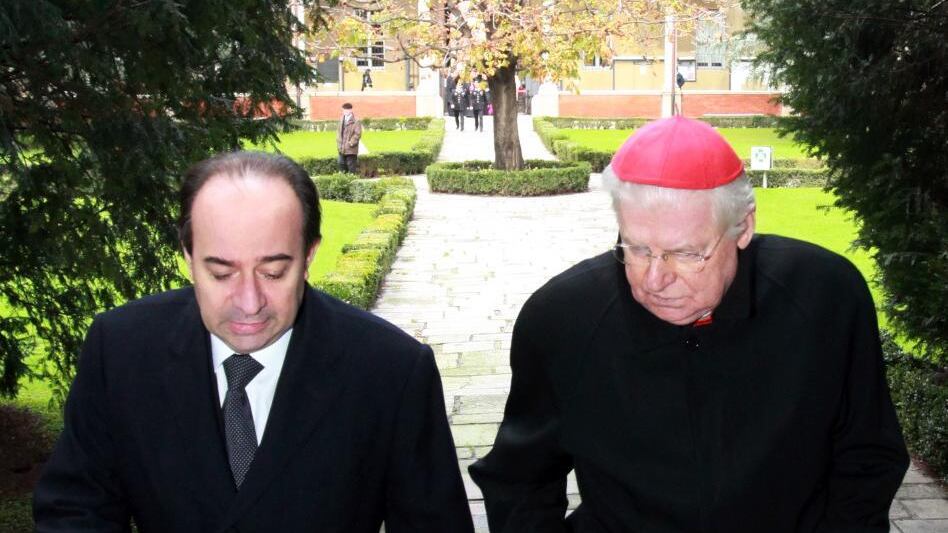 L'allarme della Cattolica: «È a rischio l'autonomia»