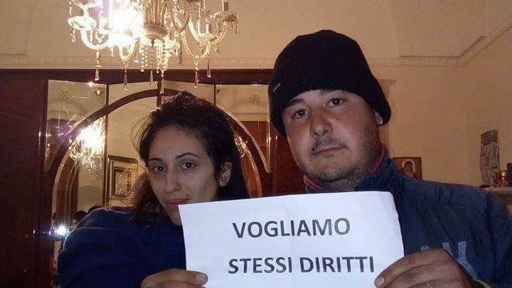 "Loro principi e noi animali Ora dateci le case dei rom"