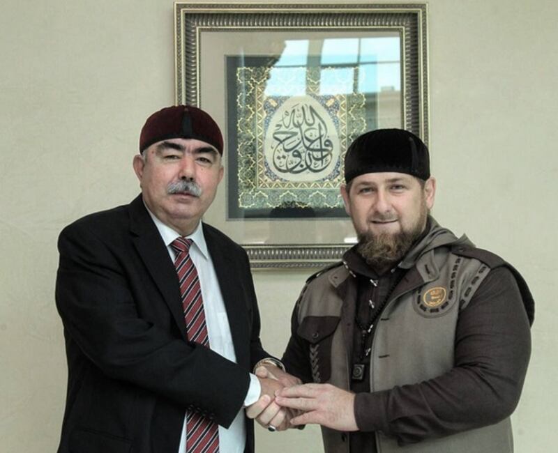 L'incontro tra Kadyrov e il vicepresidente dell'Afghanistan 1